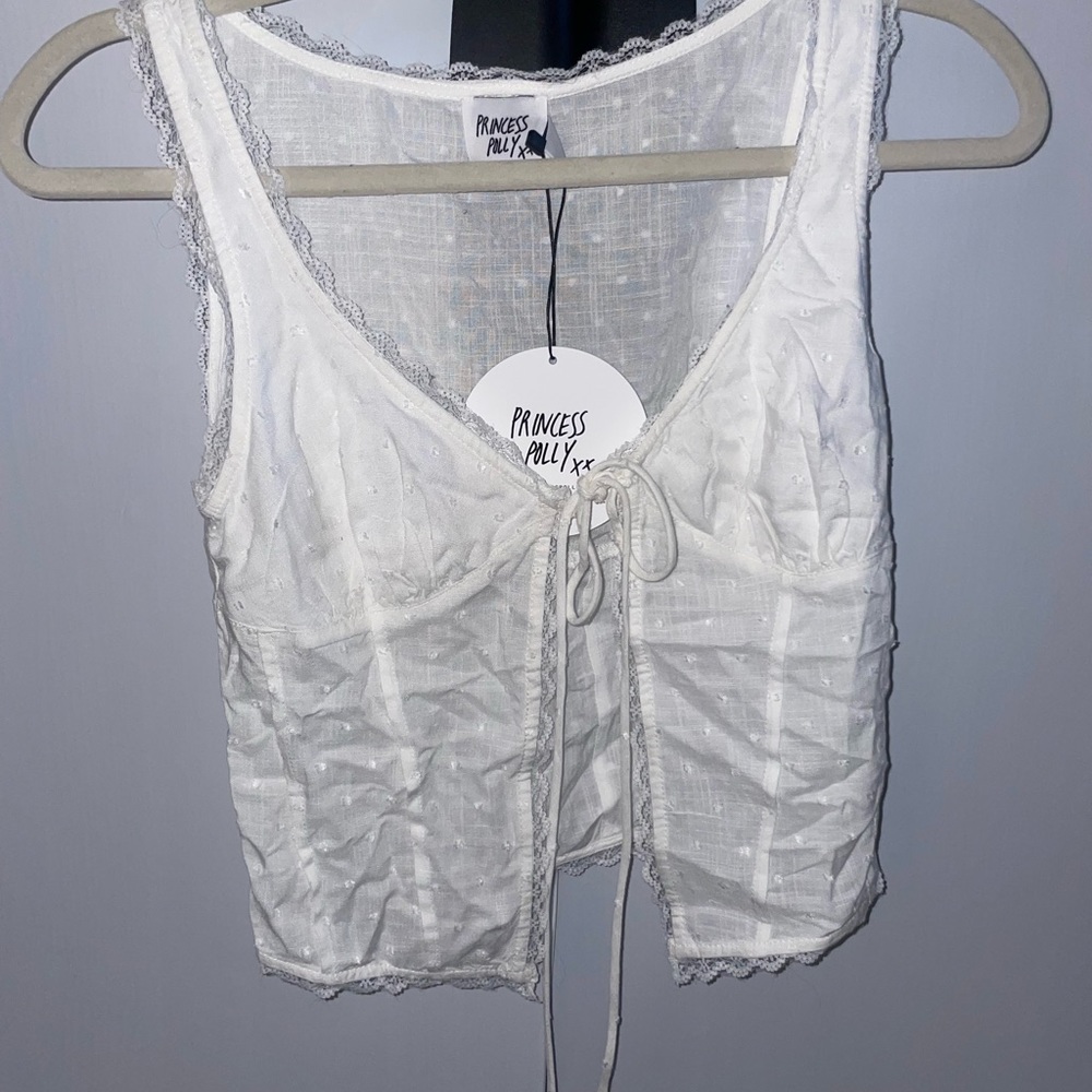 NWT princess Polly tie top. So flattering!